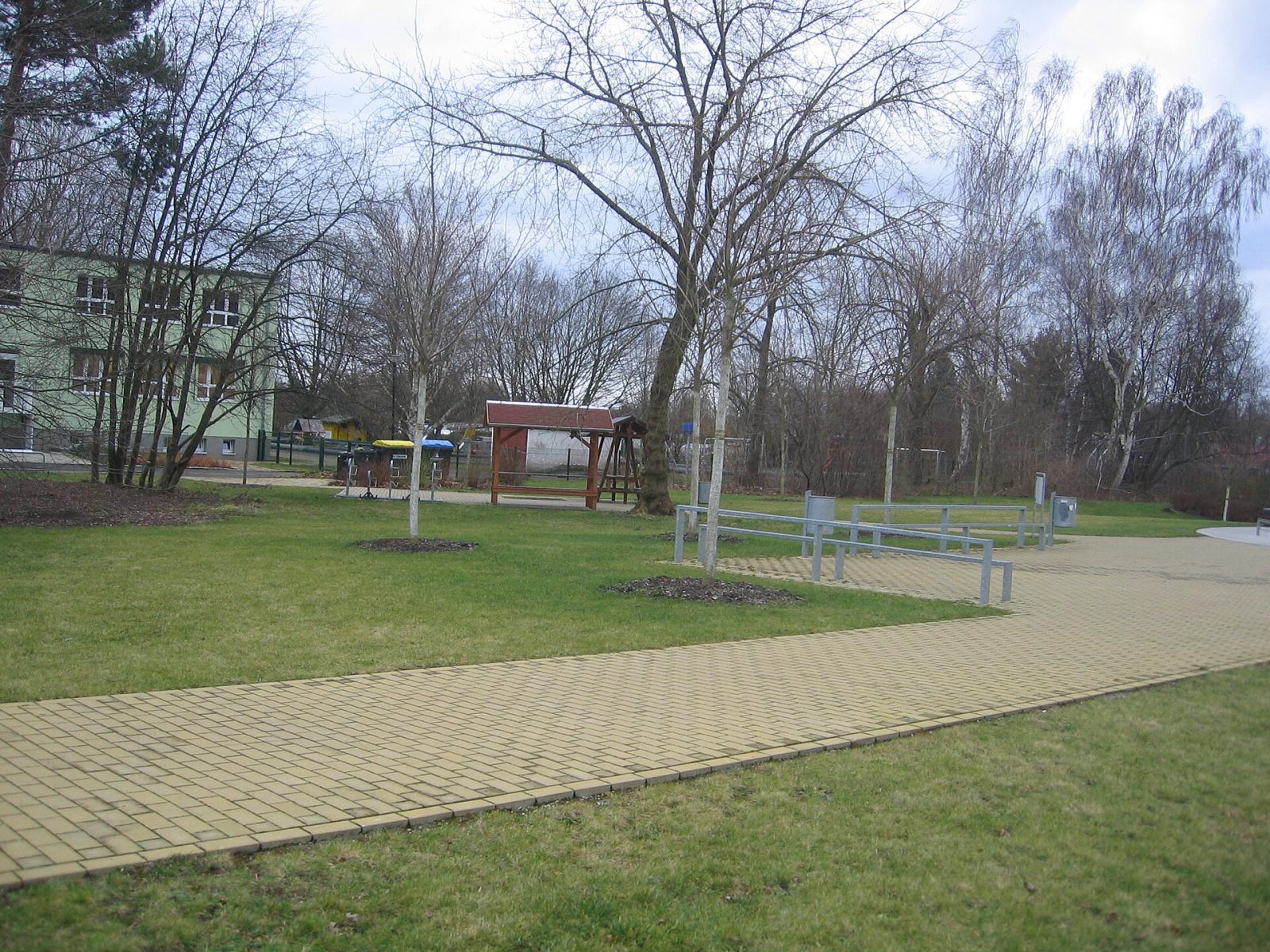 Skateboard und BMX Areal – photo 3